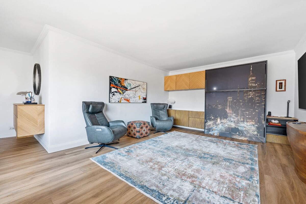 Real estate property located at 303 57TH #24A, New York, Sutton Place, New York City, NY, US