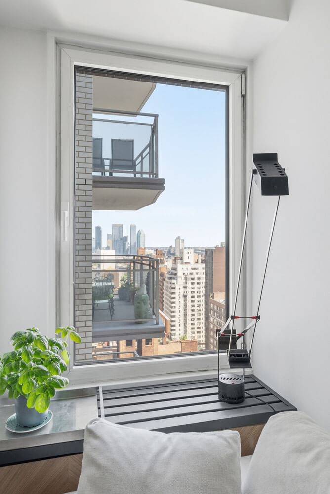 Real estate property located at 303 57TH #24A, New York, Sutton Place, New York City, NY, US