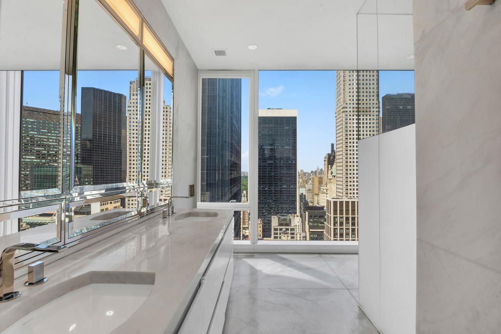 Real estate property located at 20 53RD #32B, New York, Midtown, New York City, NY, US