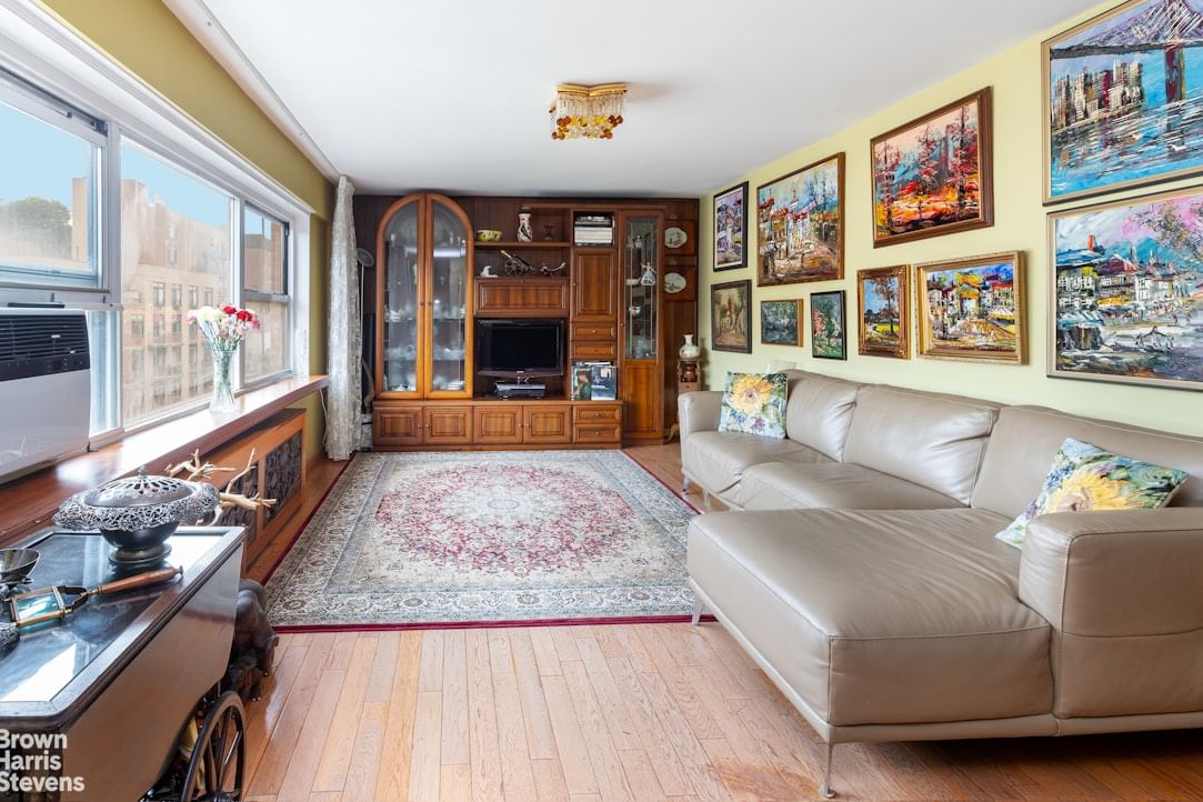 Real estate property located at 3130 IRWIN #8C, Bronx, Kingsbridge, New York City, NY, US