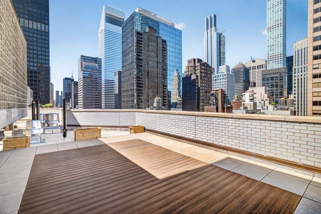 Real estate property located at 200 58th #11B, New York, Midtown, New York City, NY, US