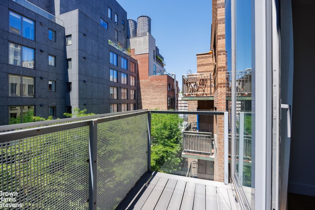 Real estate property located at 138 19TH PH, New York, Chelsea, New York City, NY, US