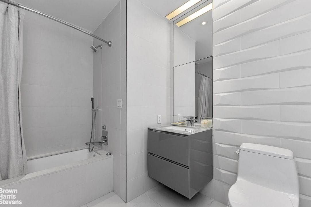 Real estate property located at 400 PARK #24A, New York, Nomad, New York City, NY, US