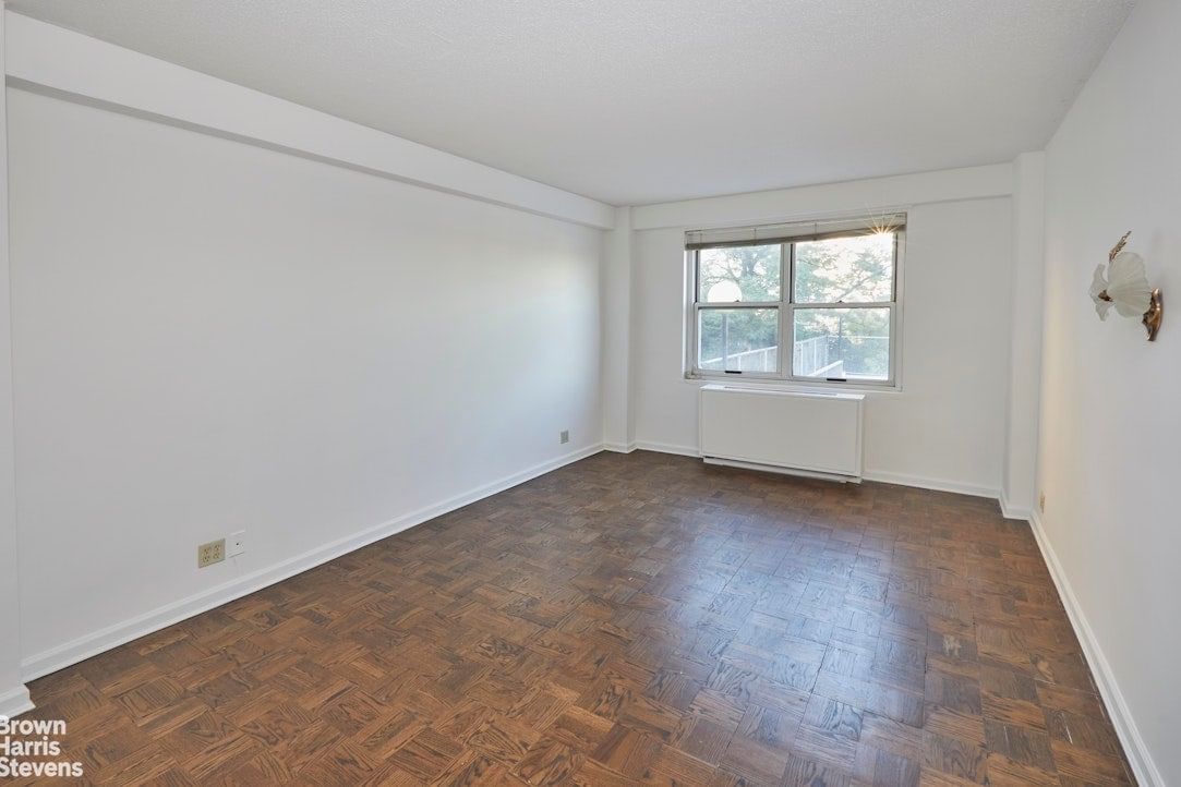 Real estate property located at 2400 JOHNSON #1K, Bronx, Spuyten Duyvil, New York City, NY, US