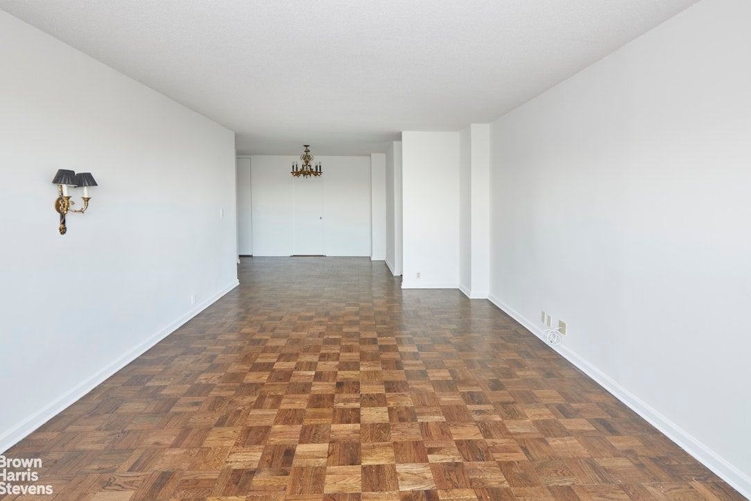 Real estate property located at 2400 JOHNSON #1K, Bronx, Spuyten Duyvil, New York City, NY, US
