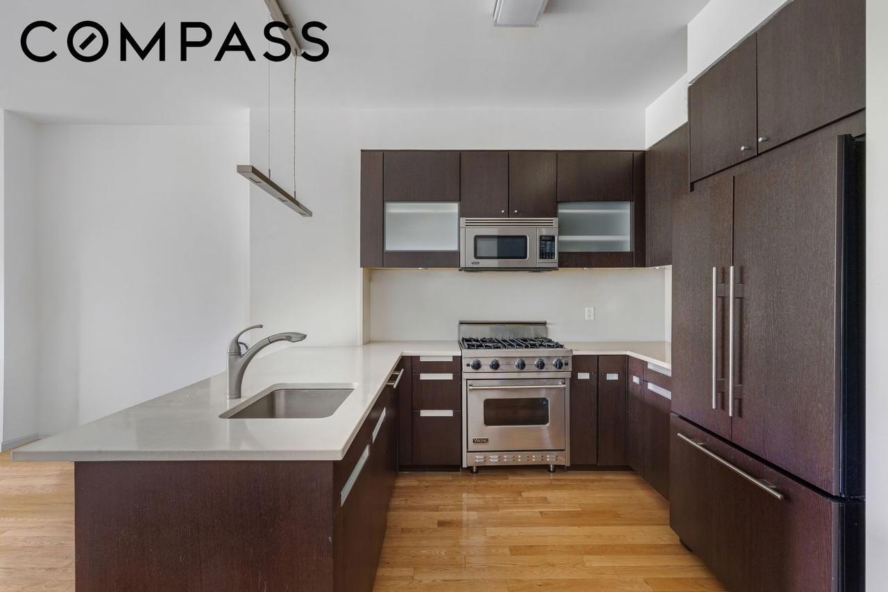 Real estate property located at 454 54th #3P, New York, Hell's Kitchen, New York City, NY, US