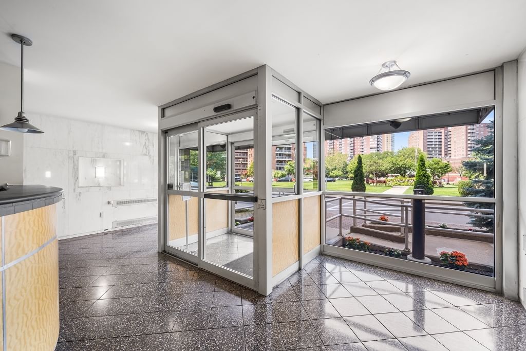 Real estate property located at 61-35 98th #1J, Queens, Rego Park, New York City, NY, US