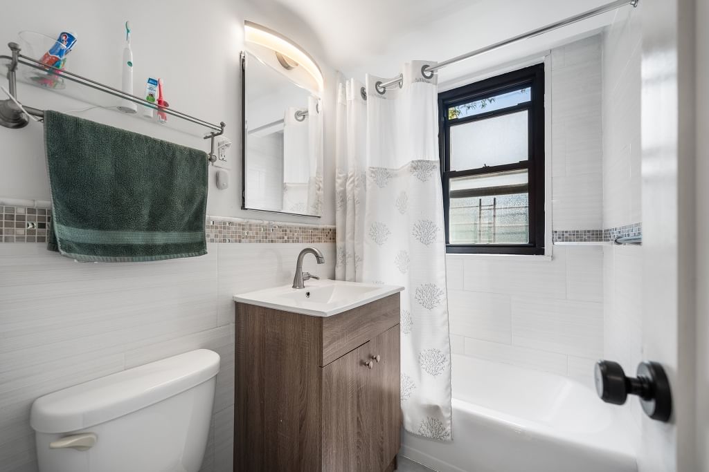 Real estate property located at 61-35 98th #1J, Queens, Rego Park, New York City, NY, US