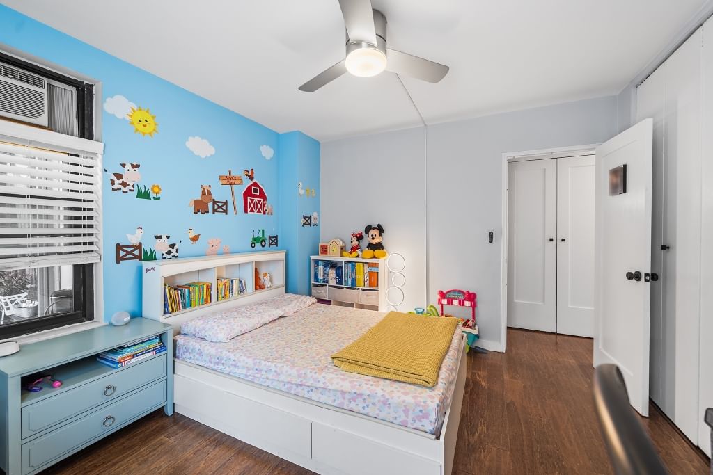 Real estate property located at 61-35 98th #1J, Queens, Rego Park, New York City, NY, US