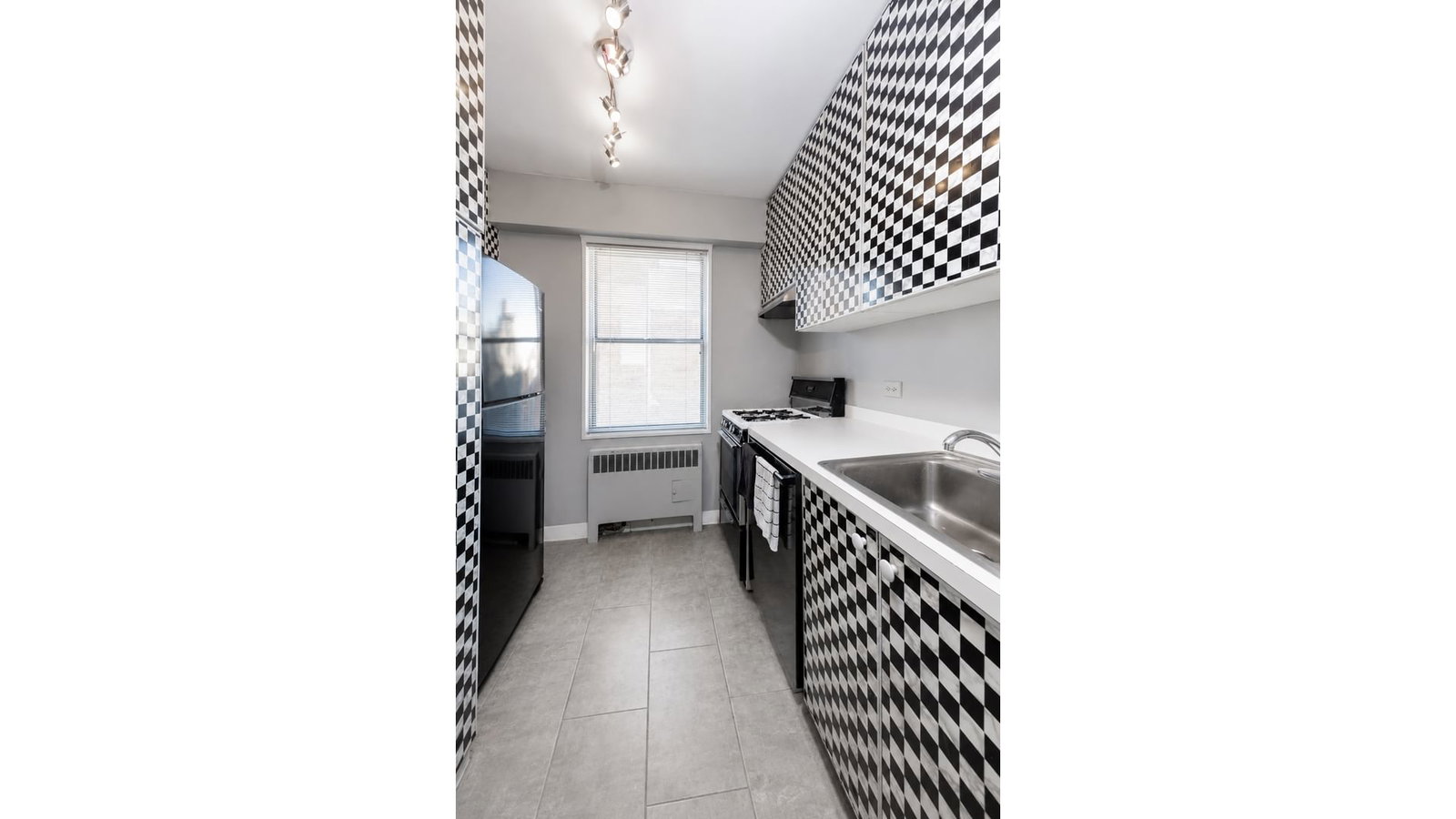 Real estate property located at 230 79TH #20A, New York, Lenox Hill, New York City, NY, US