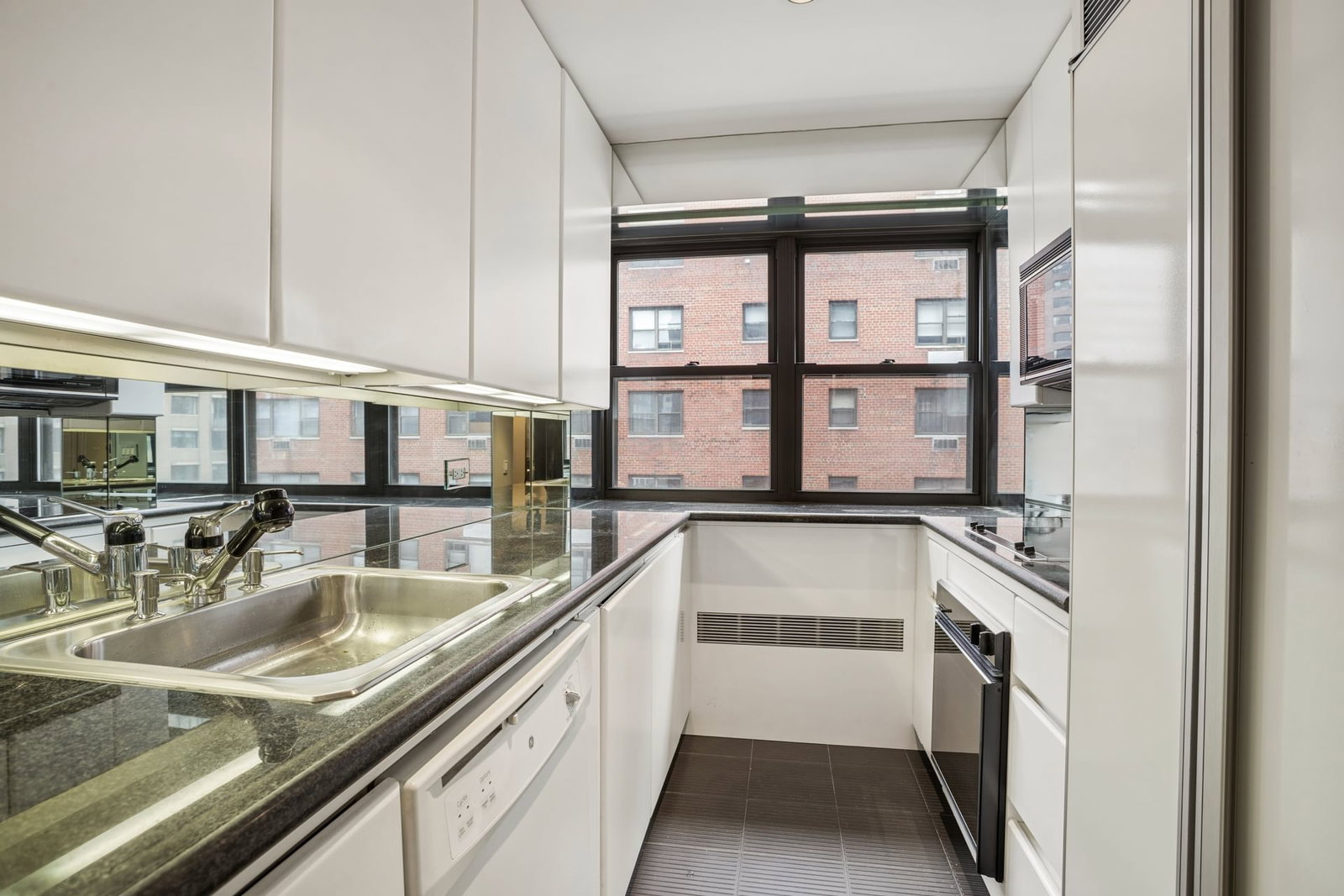 Real estate property located at 181 73RD #11D, New York, Lenox Hill, New York City, NY, US