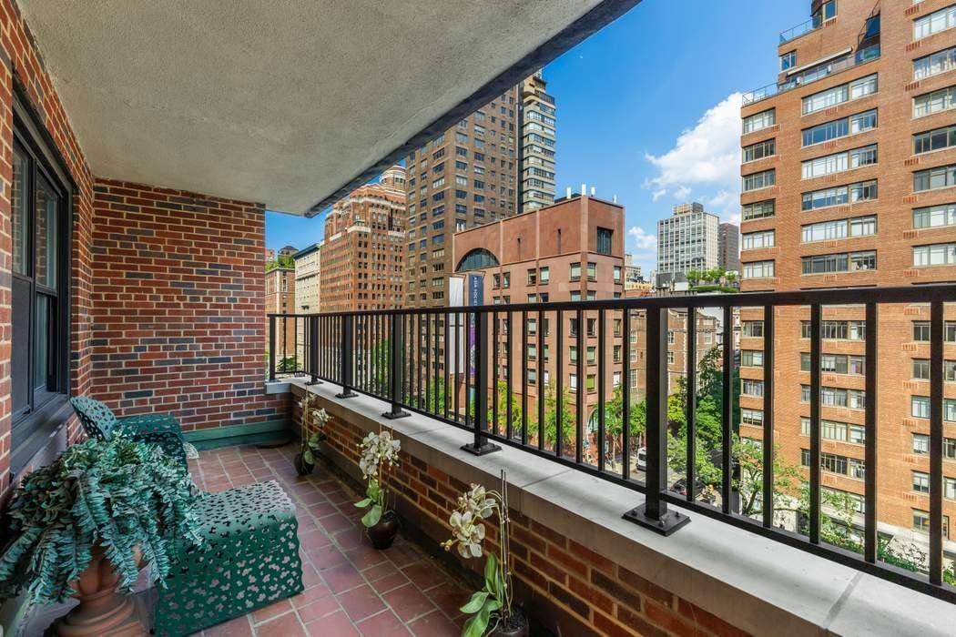 Real estate property located at 710 Park #7B, New York, Lenox Hill, New York City, NY, US