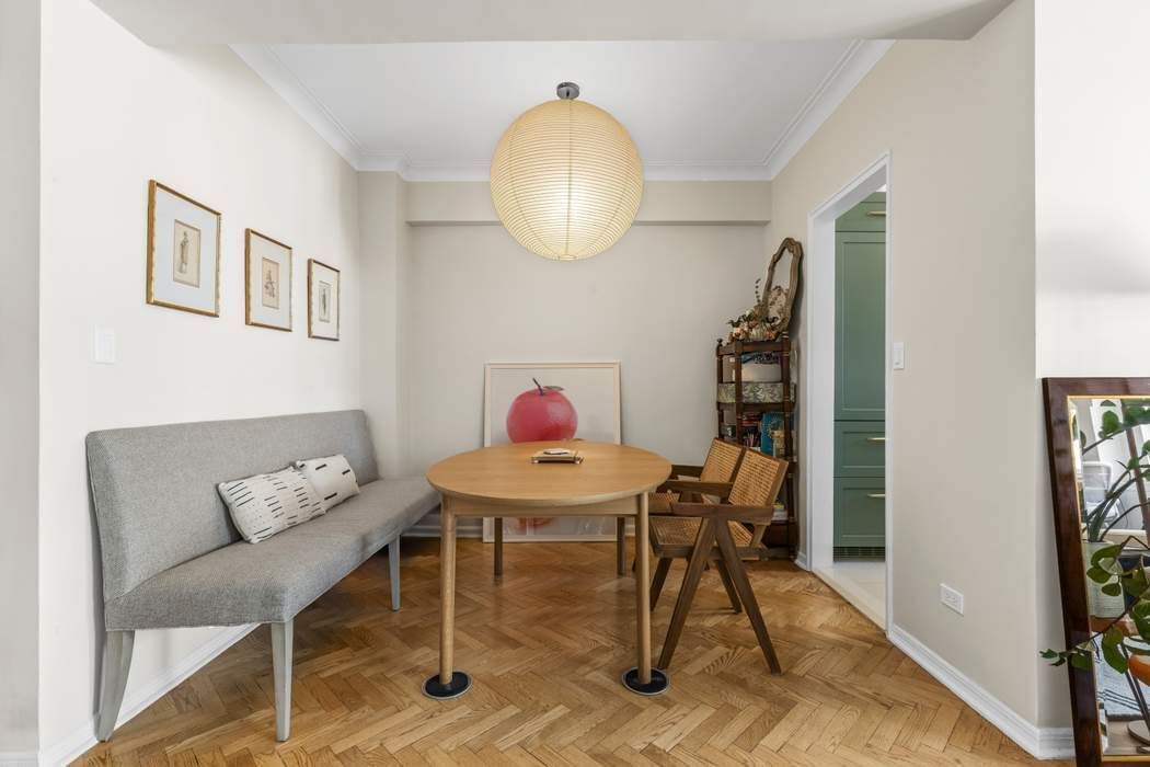Real estate property located at 710 Park #7B, New York, Lenox Hill, New York City, NY, US