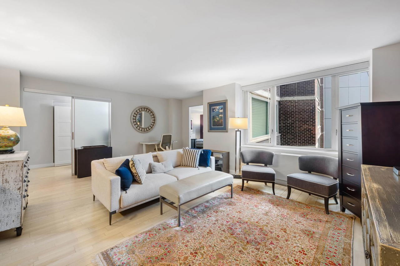 Real estate property located at 322 57TH #32Q, New York, Hell's Kitchen, New York City, NY, US