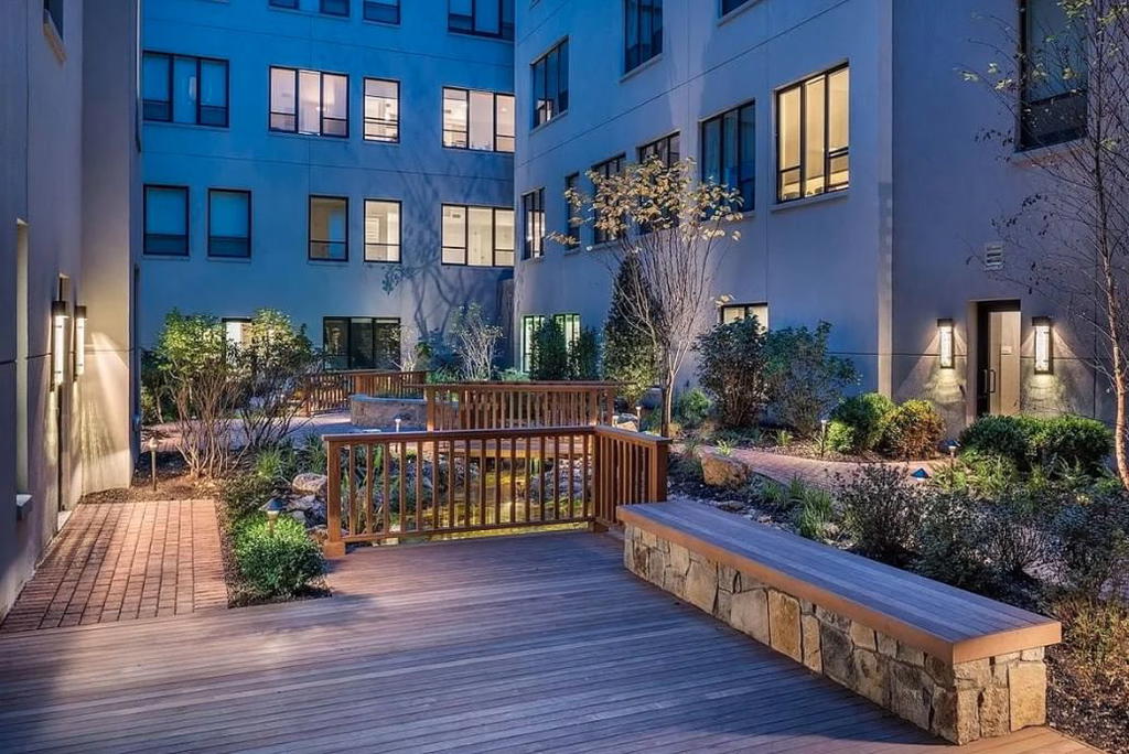 Real estate property located at 416 52nd #525, New York, Hell's Kitchen, New York City, NY, US