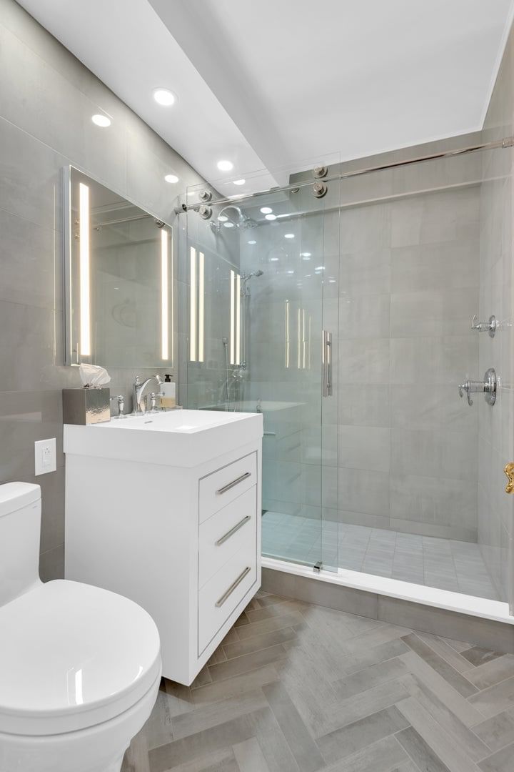 Real estate property located at 45 SUTTON #10H, New York, Sutton Place, New York City, NY, US