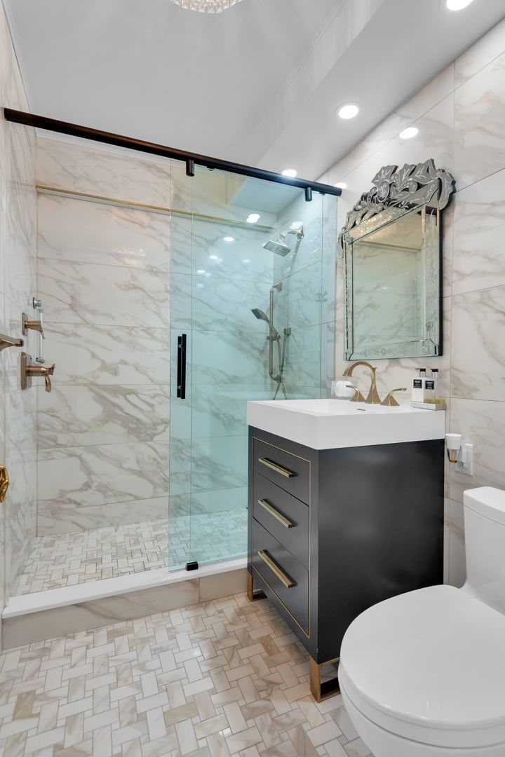 Real estate property located at 45 SUTTON #10H, New York, Sutton Place, New York City, NY, US