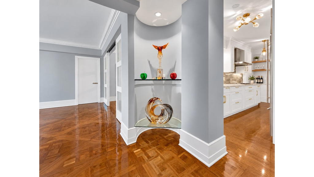 Real estate property located at 45 SUTTON #10H, New York, Sutton Place, New York City, NY, US