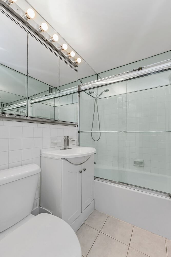 Real estate property located at 220 54TH #5E, New York, Sutton Place, New York City, NY, US