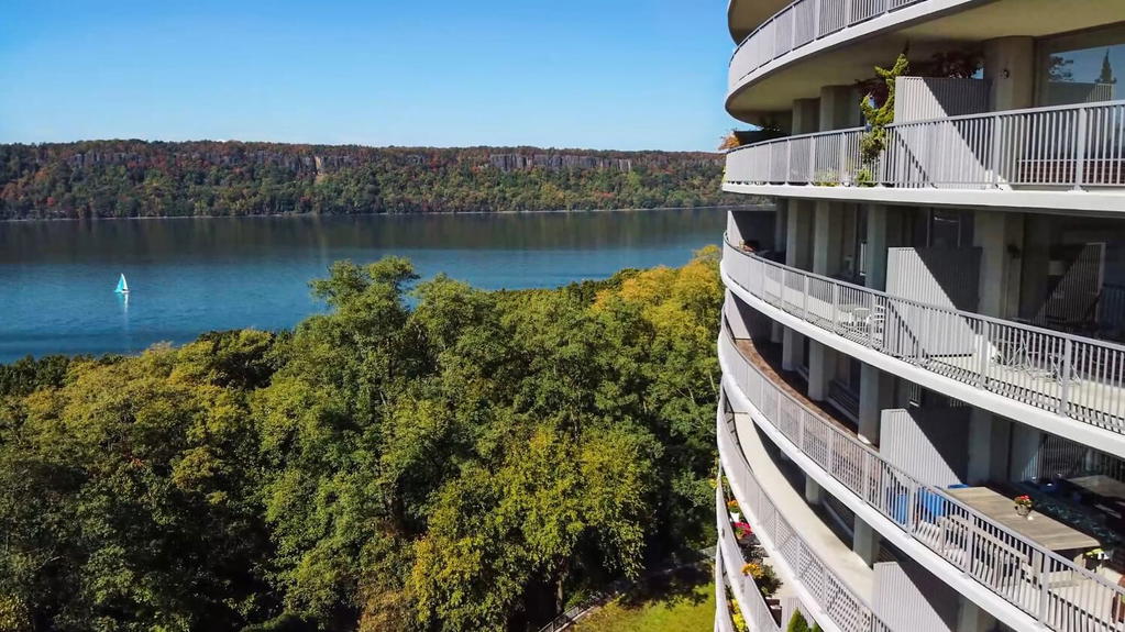 Real estate property located at 4465 DOUGLAS #15H, Bronx, Central Riverdale, New York City, NY, US