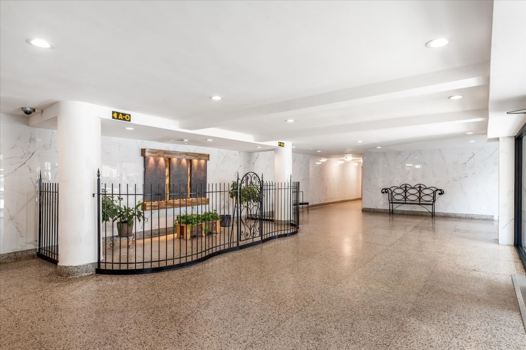 Real estate property located at 60-11 Broadway #4N, Queens, Flushing, New York City, NY, US