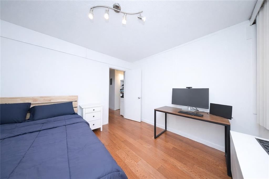 Real estate property located at 301 45th #9A, New York, Midtown East, New York City, NY, US