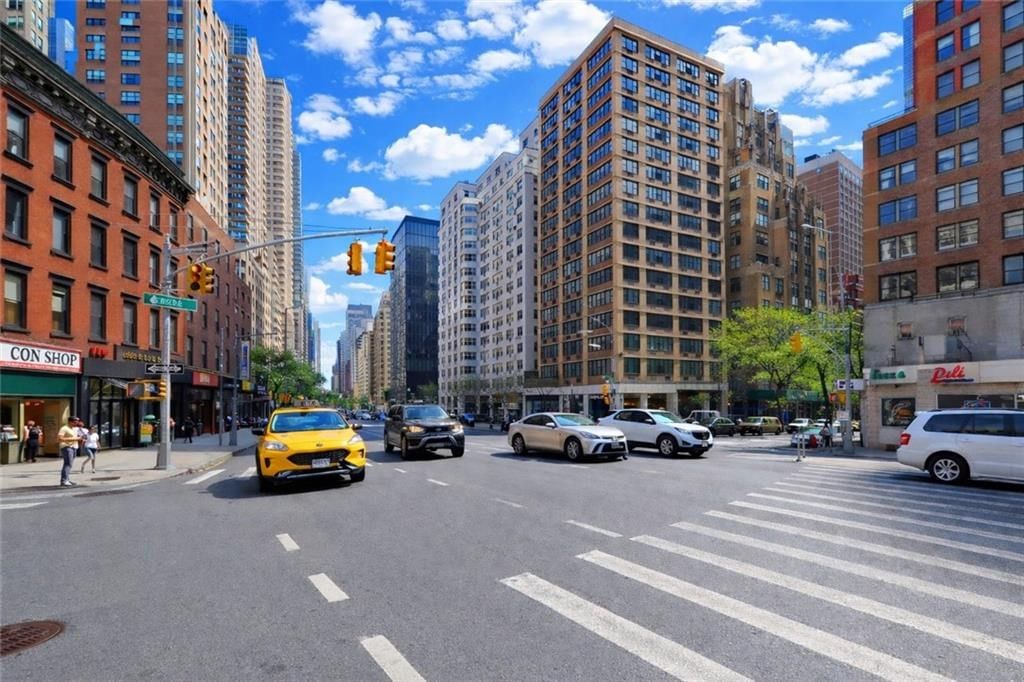 Real estate property located at 301 45th #9A, New York, Midtown East, New York City, NY, US