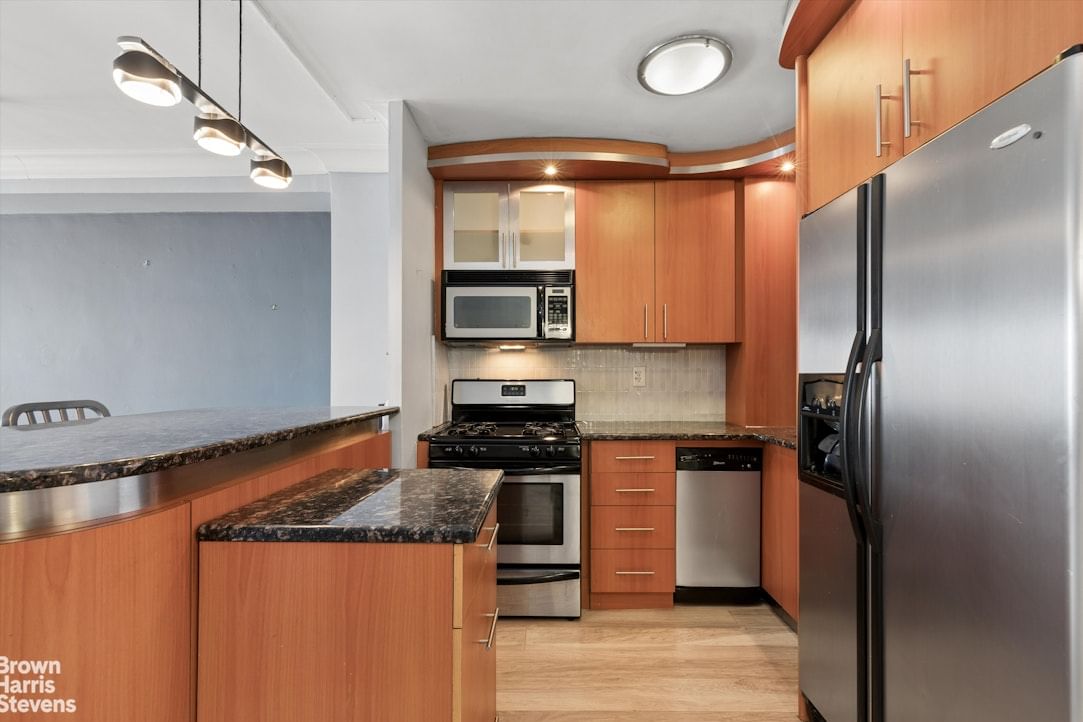 Real estate property located at 330 3RD #15H, New York, Kips Bay, New York City, NY, US