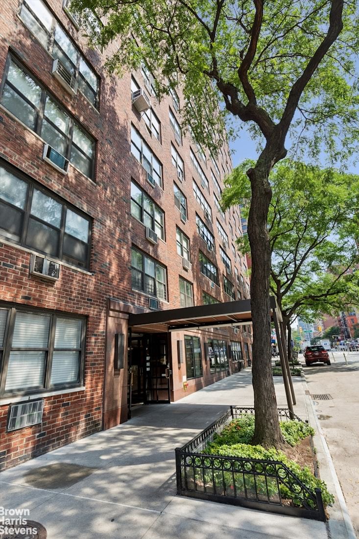 Real estate property located at 330 3RD #15H, New York, Kips Bay, New York City, NY, US