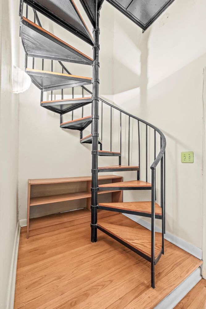 Real estate property located at 137 GUERNSEY #3L, Kings, Greenpoint, New York City, NY, US