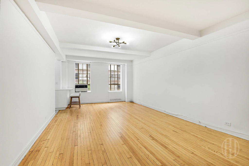 Real estate property located at 333 56th #3H, New York, Hell's Kitchen, New York City, NY, US