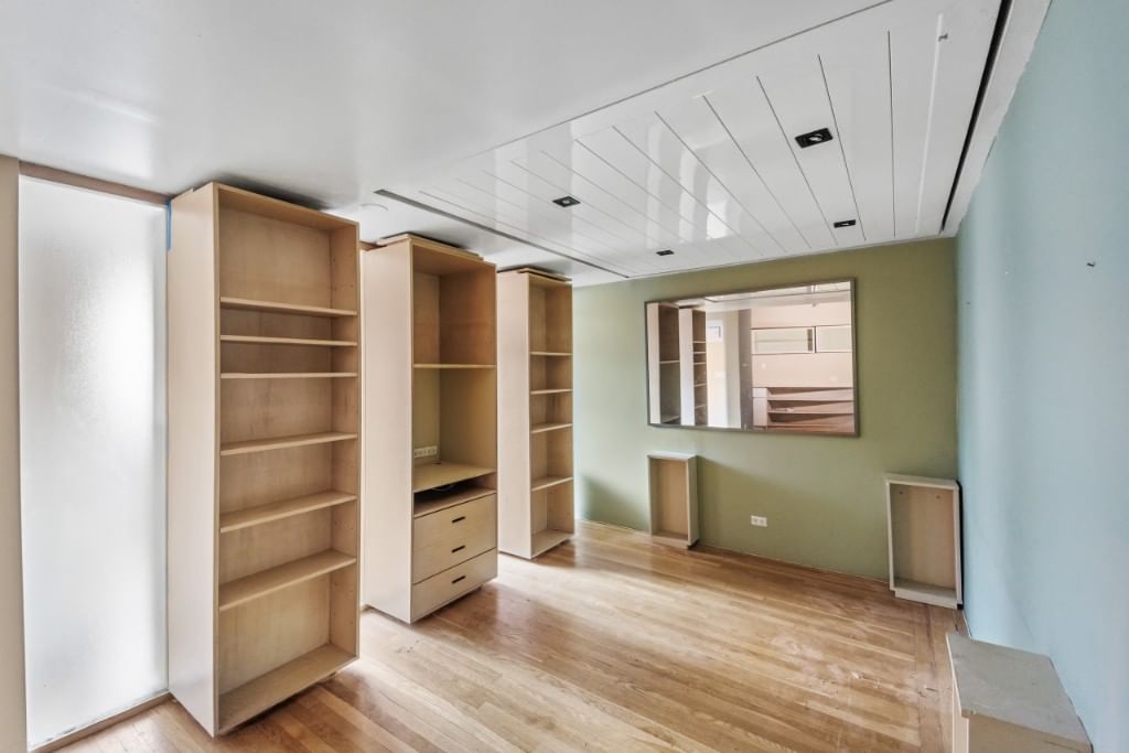 Real estate property located at 305 52nd #6A, New York, Midtown West, New York City, NY, US