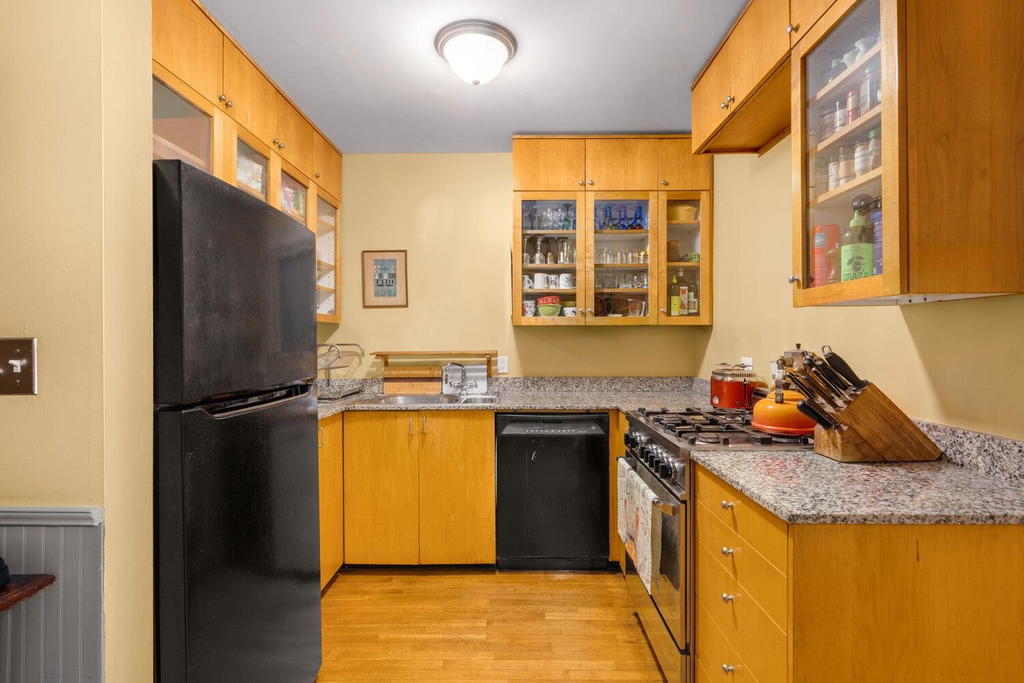 Real estate property located at 306 90TH #1, New York, Upper West Side, New York City, NY, US