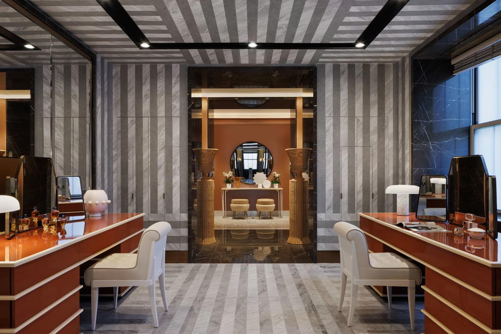 Real estate property located at 303 PARK #2429, New York, Midtown East, New York City, NY, US