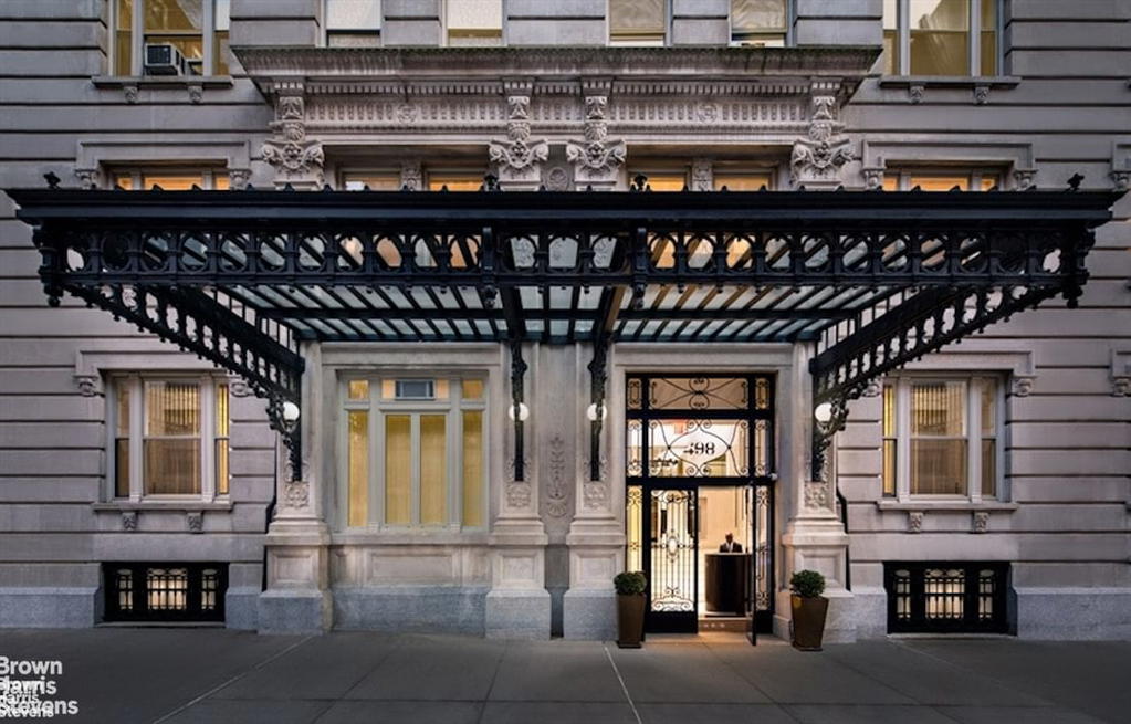 Real estate property located at 498 END #11A, New York, Upper West Side, New York City, NY, US