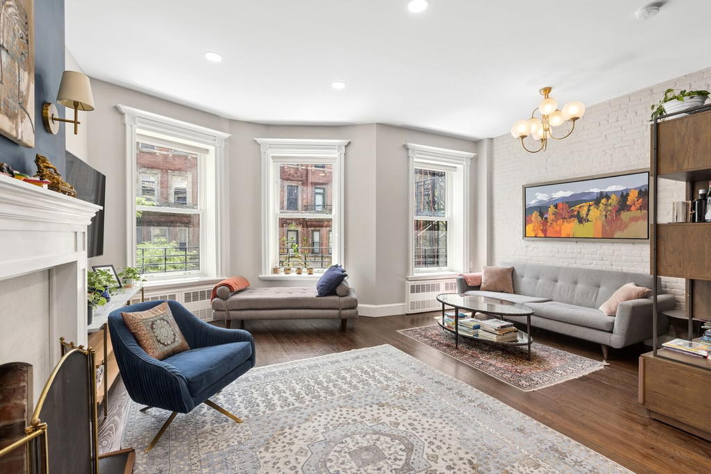 Real estate property located at 329 89TH #3, New York, Upper West Side, New York City, NY, US