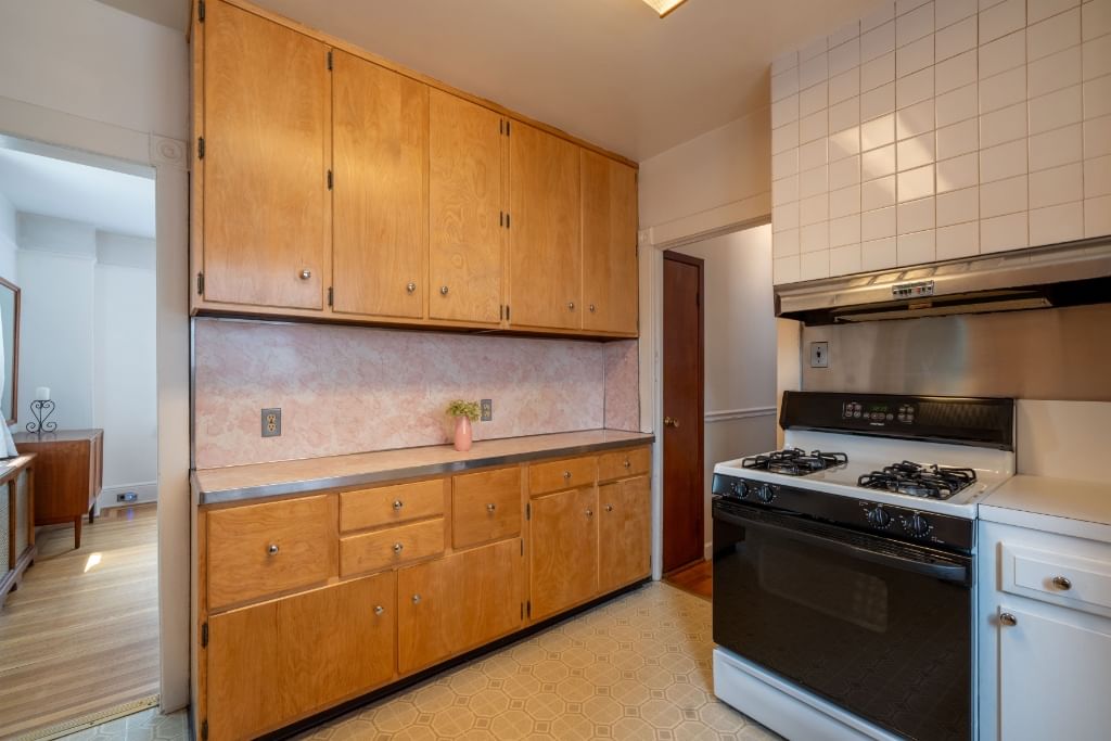 Real estate property located at 414 239th, Bronx, Woodlawn Heights, New York City, NY, US