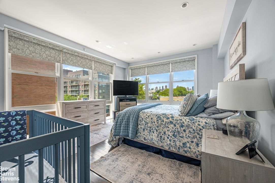 Real estate property located at 30-11 21ST #4E, Queens, Astoria, New York City, NY, US