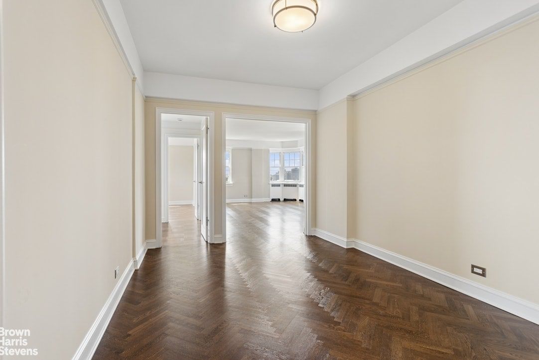 Real estate property located at 200 CABRINI #104, New York, Hudson Heights, New York City, NY, US