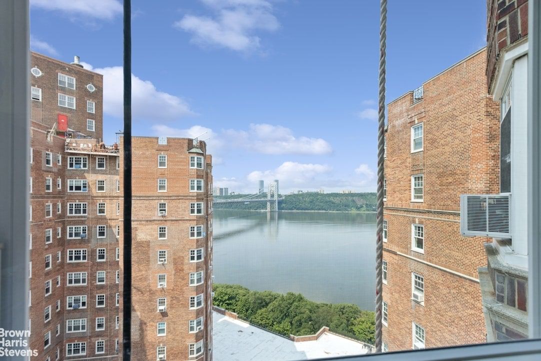 Real estate property located at 200 CABRINI #104, New York, Hudson Heights, New York City, NY, US
