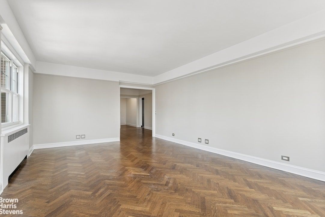 Real estate property located at 200 CABRINI #104, New York, Hudson Heights, New York City, NY, US