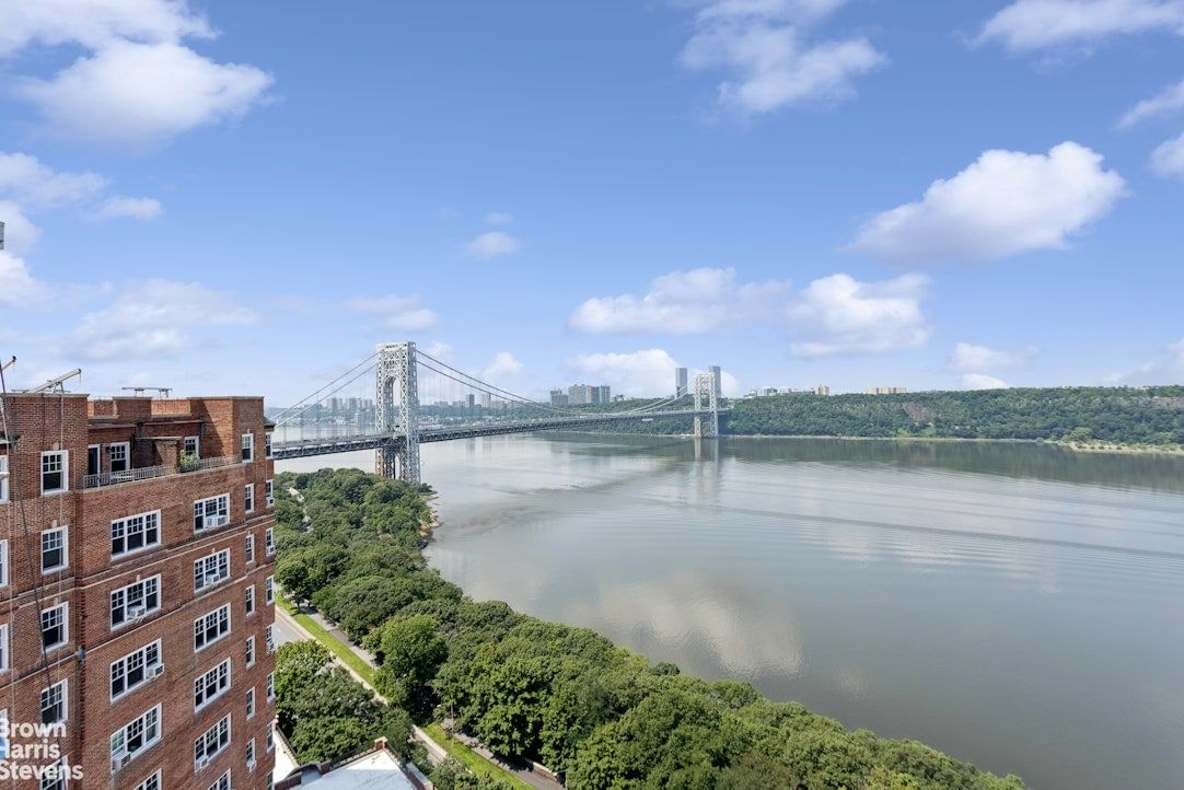 Real estate property located at 200 CABRINI #104, New York, Hudson Heights, New York City, NY, US