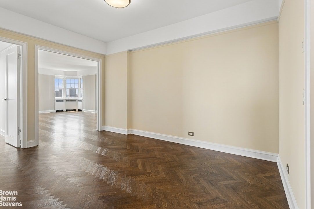 Real estate property located at 200 CABRINI #104, New York, Hudson Heights, New York City, NY, US
