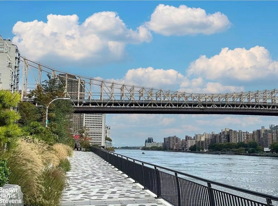 Real estate property located at 430 57TH #5C, New York, Sutton Place, New York City, NY, US