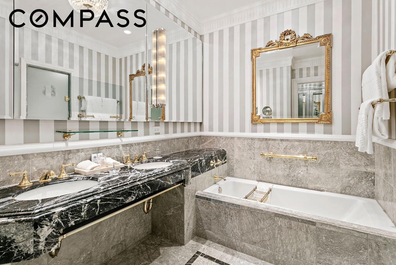 Real estate property located at 2 55th #922W34, New York, Midtown East, New York City, NY, US