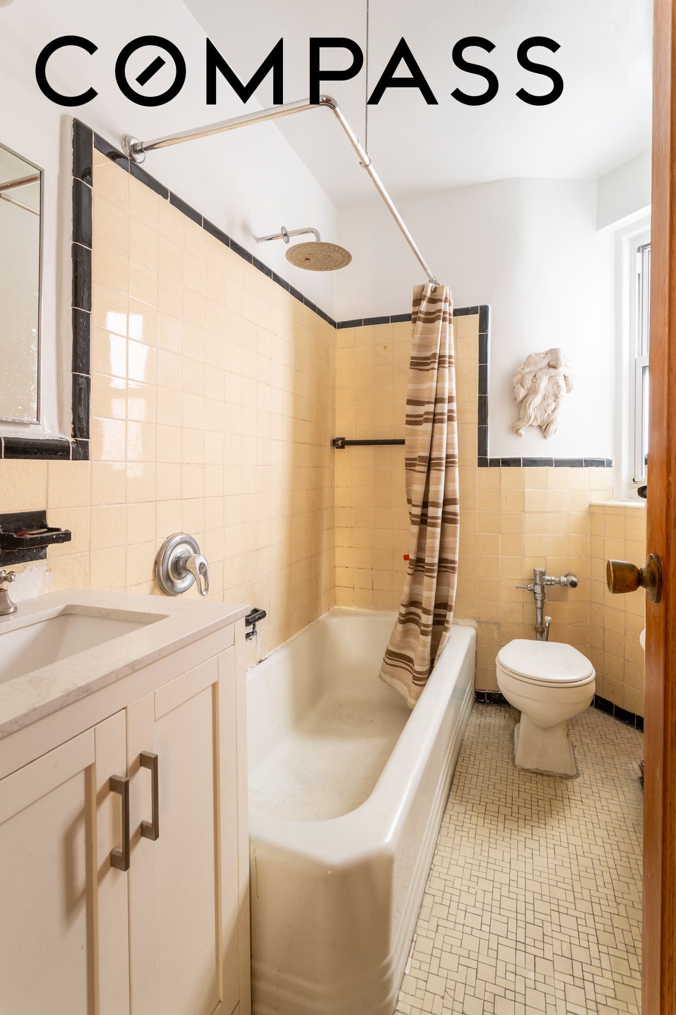 Real estate property located at 30 Bogardus #2C, New York, Washington Heights, New York City, NY, US