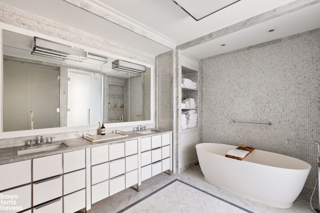 Real estate property located at 344 72ND #508, New York, Lincoln Square, New York City, NY, US