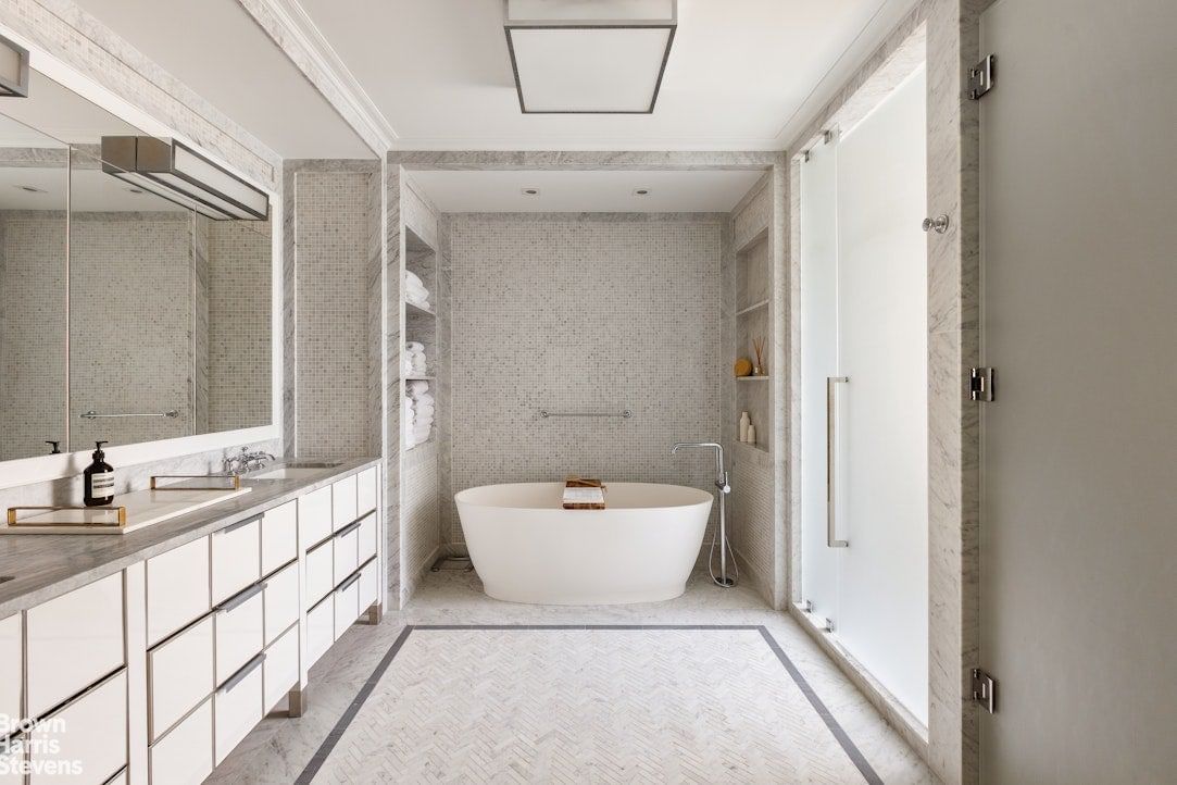 Real estate property located at 344 72ND #508, New York, Lincoln Square, New York City, NY, US