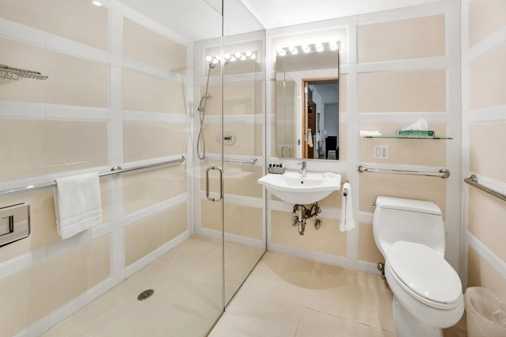 Real estate property located at 111 56TH #1206, New York, Midtown East, New York City, NY, US