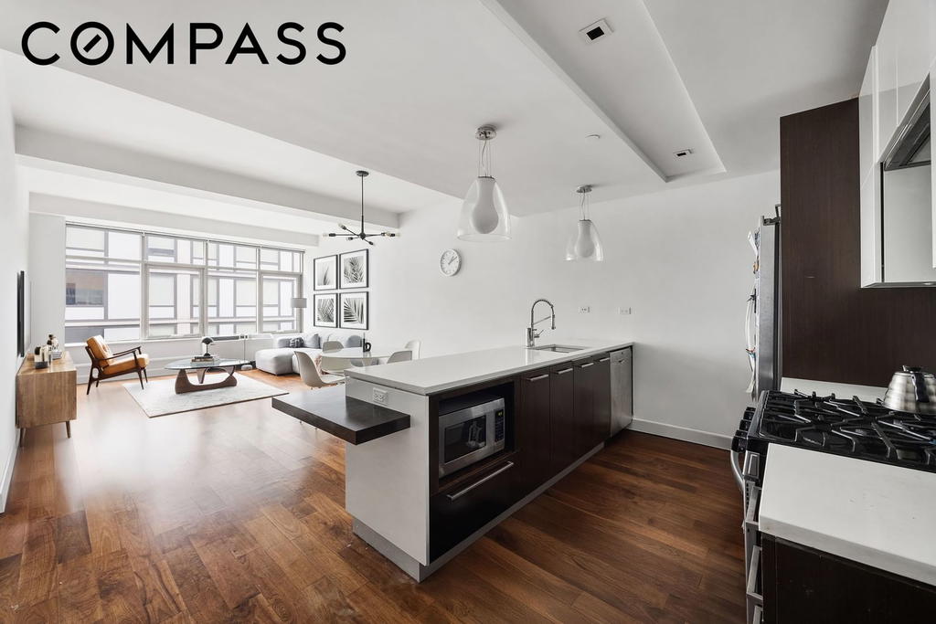 Real estate property located at 2-17 51st #913, Queens, Long Island City, New York City, NY, US